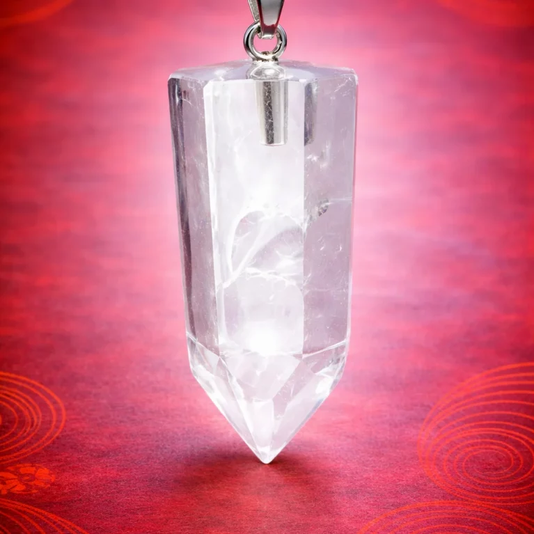 Colgante de cuarzo blanco punta pequeña